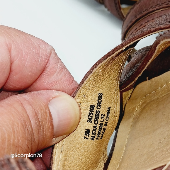 Frye Alexa Criss Cross Wedge Sandals in Brown Leather Size 7.5 for Women - Picture 6 of 7